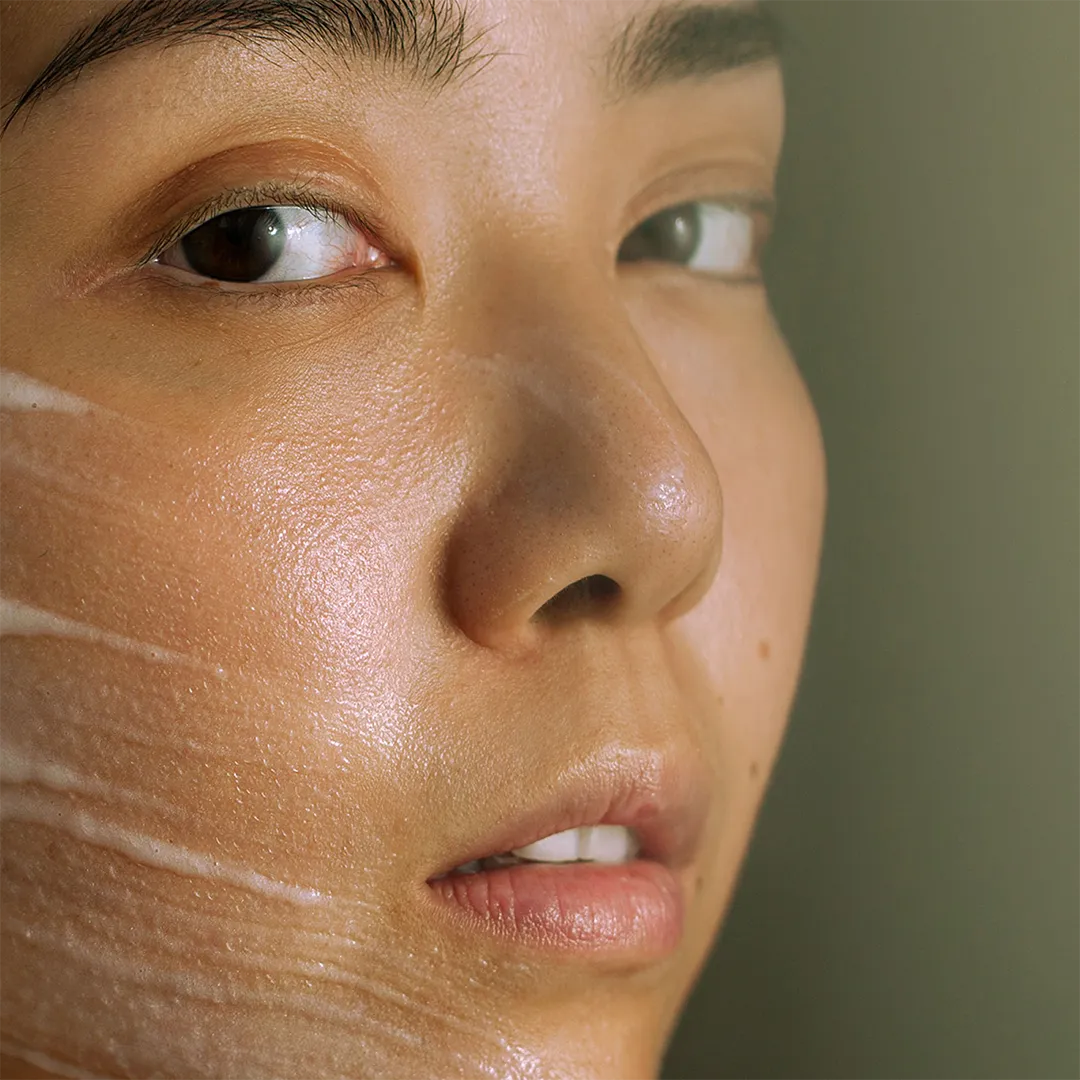Mádara – Brightening AHA Peel Mask - Image 5